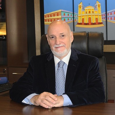 Dr. José Enrique Schröder Q.